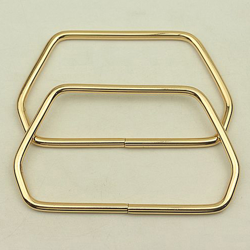 11.7CM Hexagonal Trapezoid Met - Luxury Bags With Silver Hardware 评论和价格