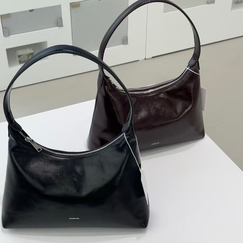 Korean Niche So Creative Soft  - Half Moon Bag Suede 评论和价格