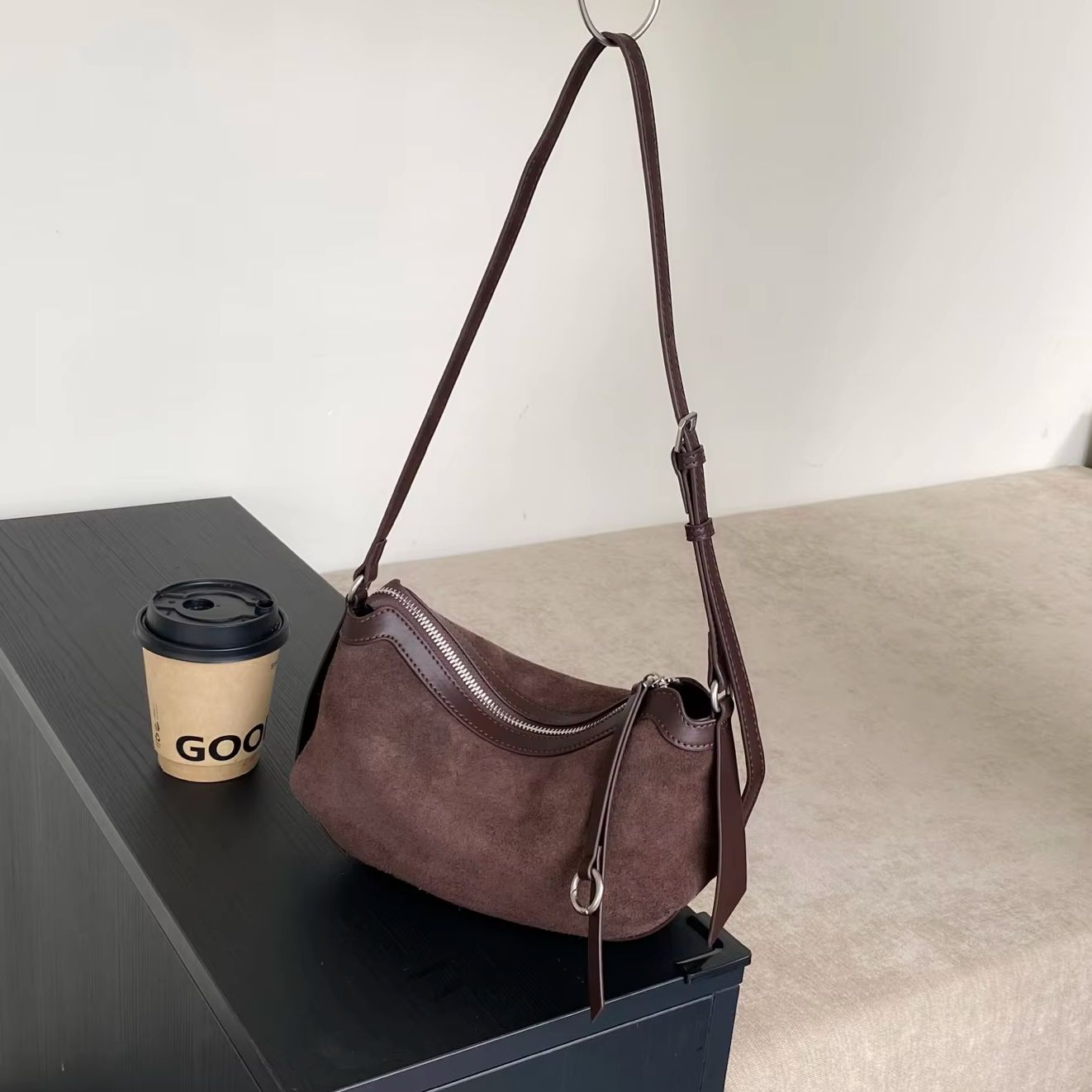 Matte Suede Genuine Leather Ho - Half Moon Bag Suede 评论和价格