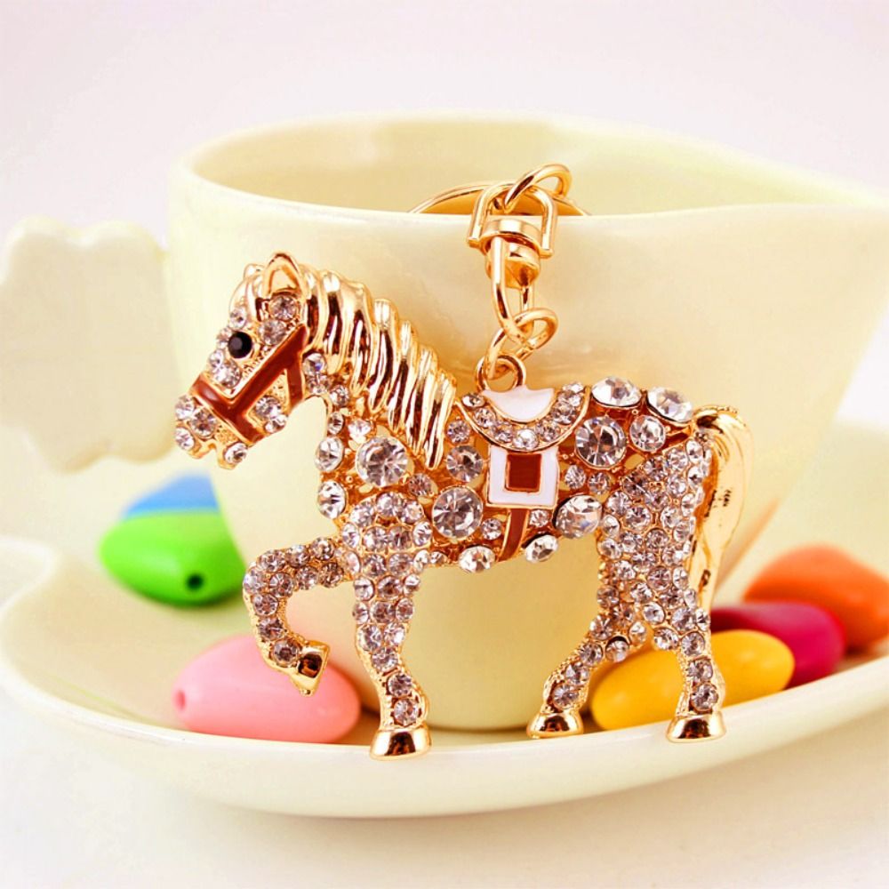 Luxury Metal Horse Key Chain C - Luxury Bags Yellow 评论和价格