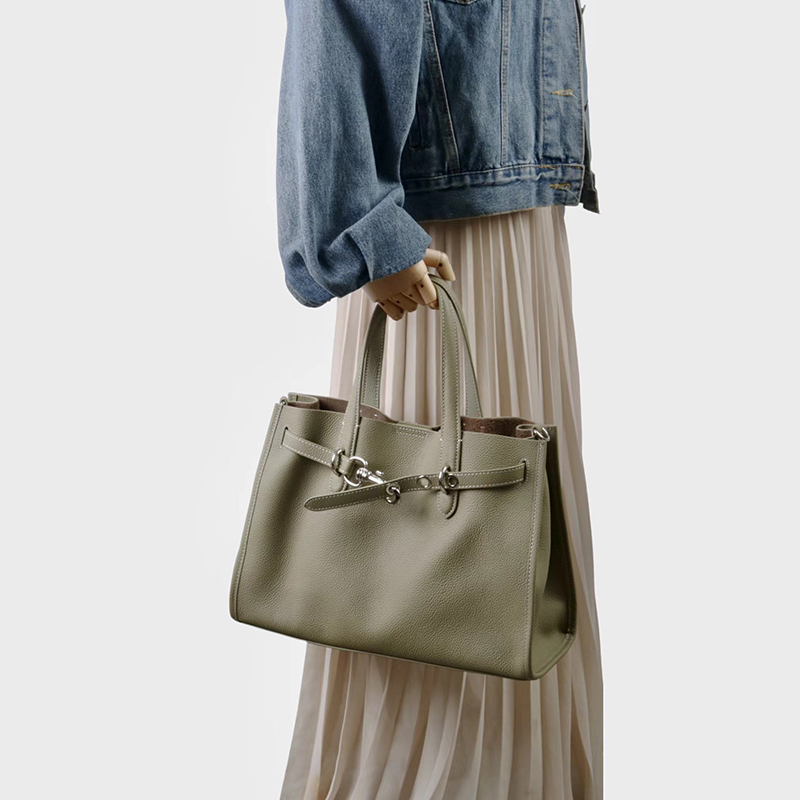 Luxury Brand Silver Buckle Wom - Luxury Bags With Silver Hardware 评论和价格
